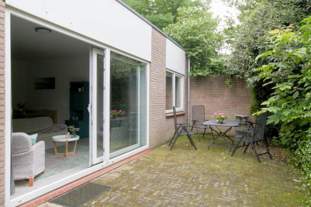Knus Tuin-appartement Vlakbij Nijmegen Voor 2 Personen * Molenhoek